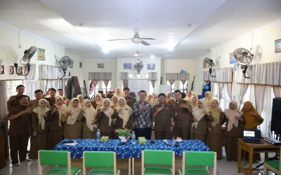 Pelatihan Public Speaking Tingkatkan Kompetensi Guru SLB Negeri 3 Banjarmasin